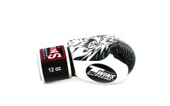 Боксерские перчатки Twins Special FBGVL50 white 16 oz Боксерские перчатки Twins Special FBGVL50 white 16 oz