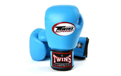 Боксерские перчатки Twins Special BGVL3 light blue 14 oz